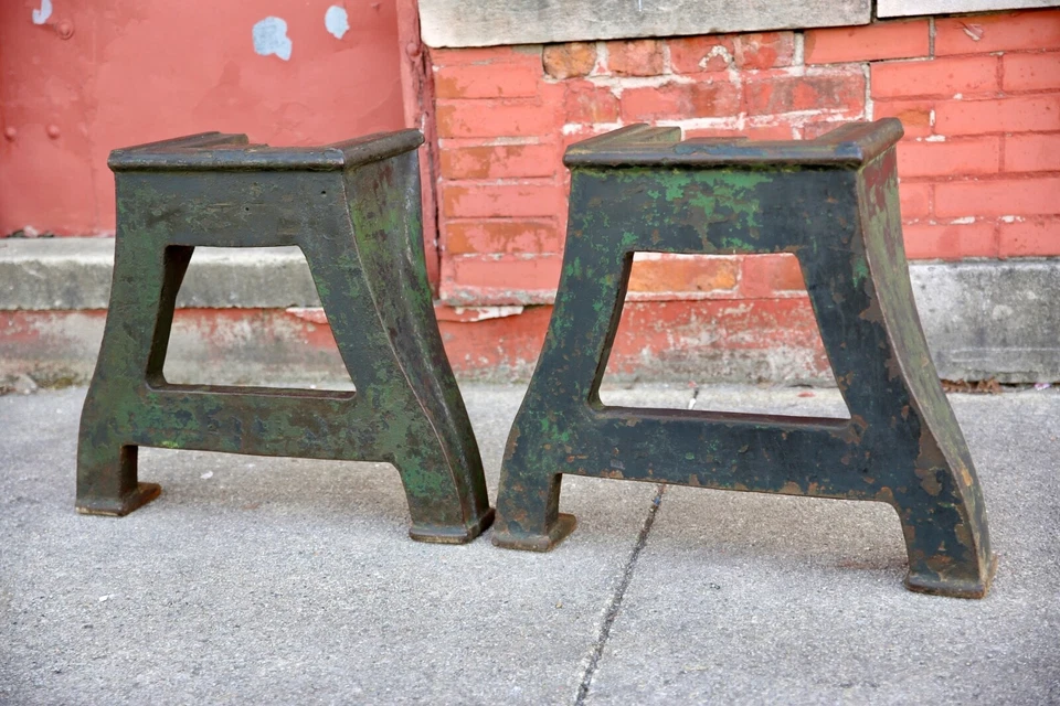 Antique Cast Iron Legs Kitchen island Industrial workbench coffee table base VTG - Image 3 of 4