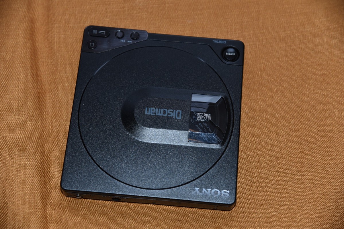 ジャンク】SONY DISCMAN D-150 BP-100 RM-DM1K SONY Walkman D-150