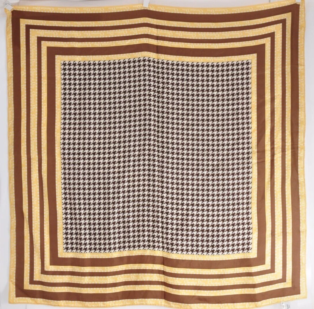 Foulard carré Christian Dior jaune x marron soie 100% taille 34,2 x 34,2 femme