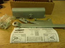Norton Door Closer 9304BC Tri-Style, non hold open, Top Jamb, 9318A Bracket 9300