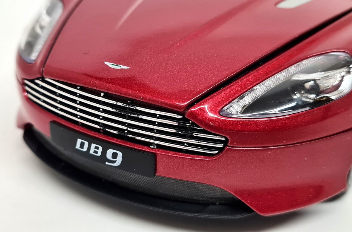 No179 ミニカー1/18 Aston Martin DB9 Coupe No179 ミニカー1/18 Aston Martin DB9 Coupe Aston Martin DB9
