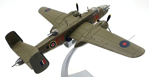 Corgi 1/72 Scale Diecast AA35309 - B-25 Mitchell II 180 SQDN RAF Europe 1943 - Picture 3 of 6