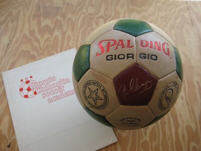 Vintage Spalding Soccer Ball 1970s Giorgio Chinaglia Autographed