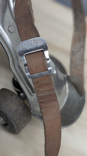 1940's Excellent Condition Vintage Chicago Roller Skates Co Ware Bros. Size 5 - Picture 11 of 13
