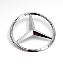 Mercedesstern Mercedes-Benz Stern Emblem Heck Heckklappe W205 C-Klasse Limousine Mercedesstern Mercedes-Benz Stern Emblem Heck Heckklappe W205 C-Klasse Limousine