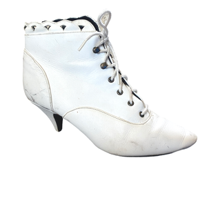 white 80s boots