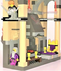 LEGO Harry Potter: Sorcerer's Stone HOGWARTS CASTLE (Set 4709) Comp. w/ Minifigs