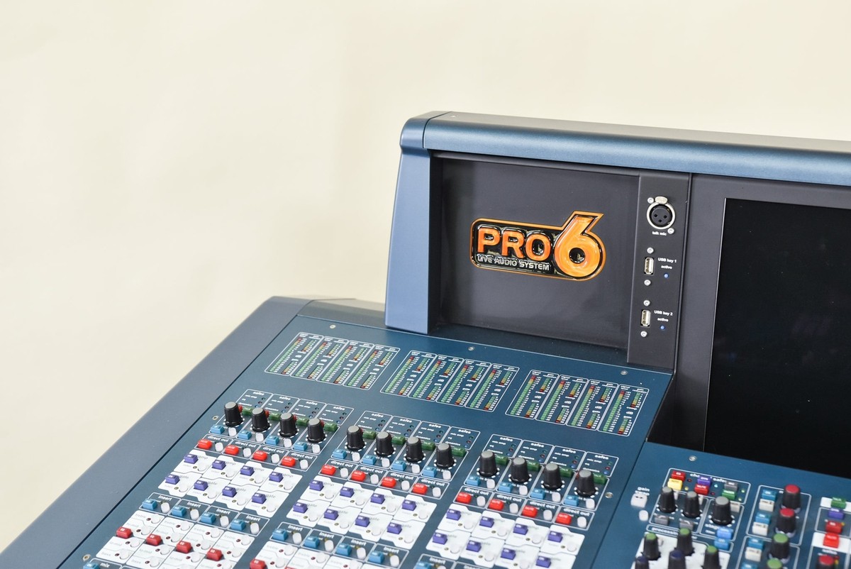 Midas PRO6 64-Channel Digital Console with DL371 Audio System