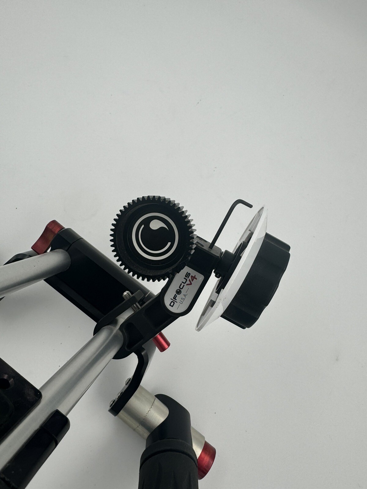 Shape Shoulder Rig With D Focus Follow Focus Cinema Rig - Made in Canada