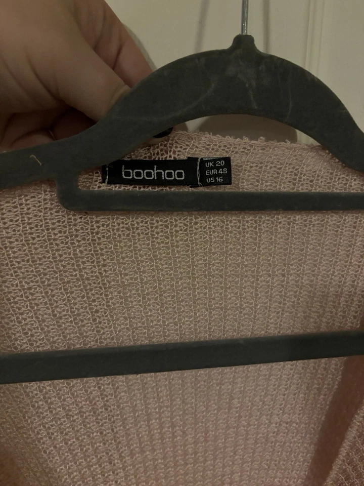 Boohoo Plus Size Sweater Size 16 - Image 2 of 3