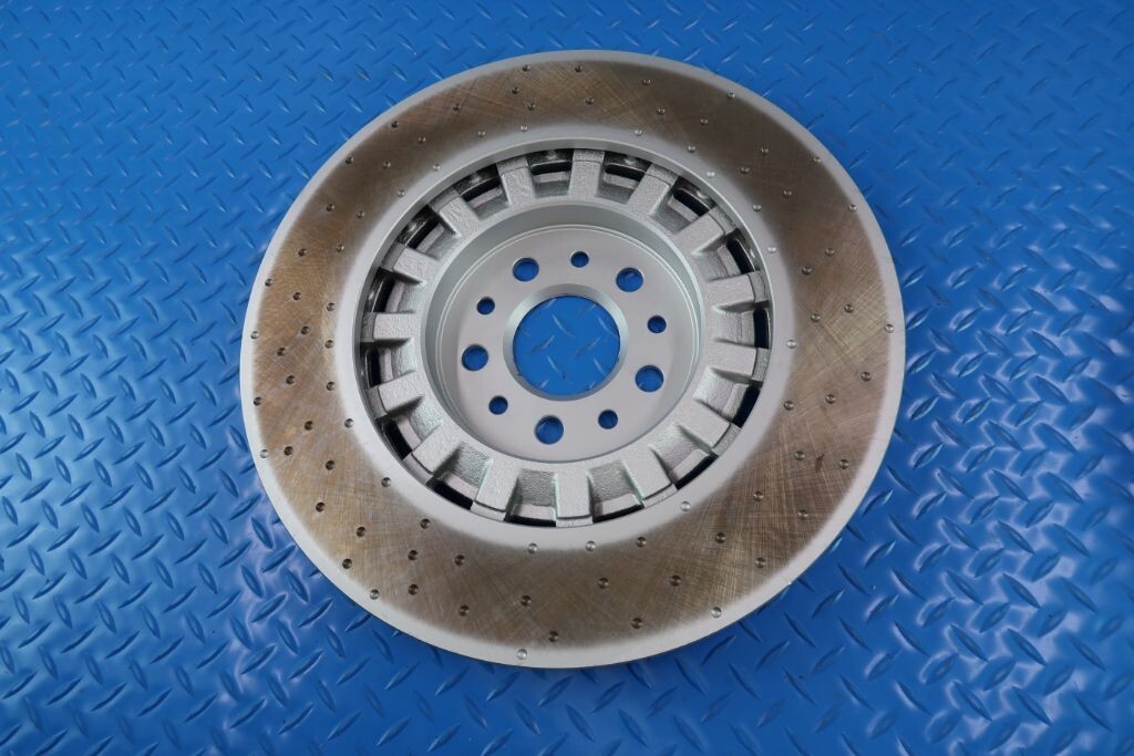 Maserati Levante S Trofeo front rear brake pads & dimpled rotors TopEuro #12014