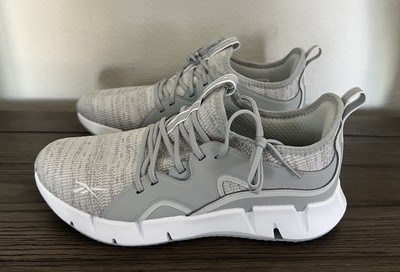 NWOB SZ.9 Women's Reebok Zig Sky 2.0 Training Shoes.