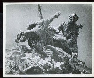 GODZILLA RAIDS AGAIN Original 1955 8 x 10 Japanese Monster Movie Still vv
