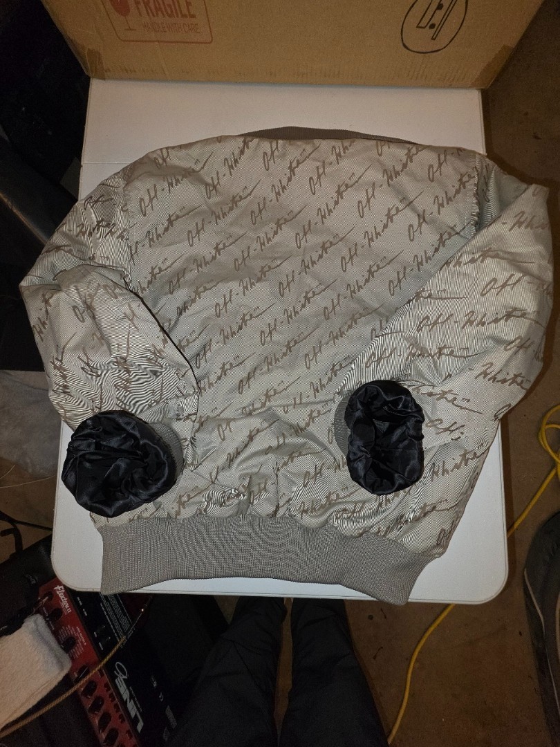 Off - White, Virgil Abloh Script, Bomber Jacket (… - image 11