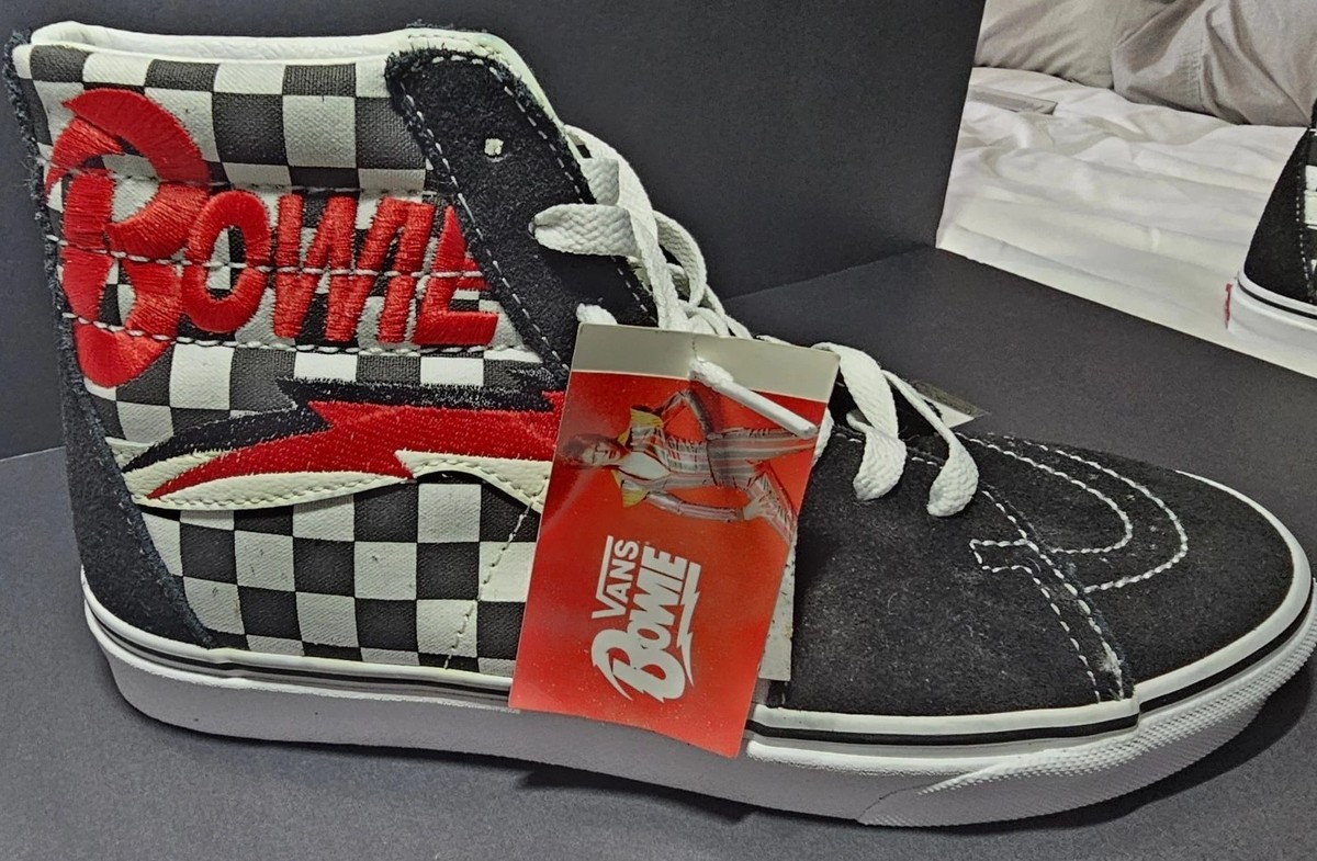 Size 9 - Vans David Bowie x SK8- High Diamond Dogs for sale  display picture 1
