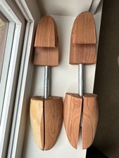 Johnson  Murphy Cedar Wood Shoe Tree Keeper Stretcher Adjustable MEDIUM