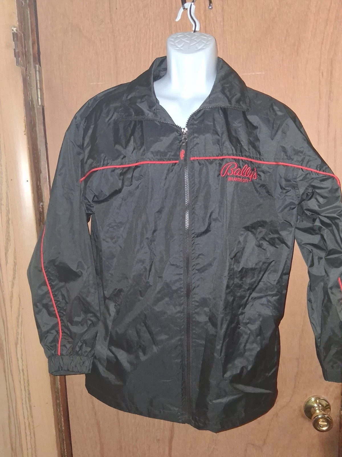 Bally's Atlantic City Heavy Full Zip Spring Jacket Men's Small EUC image 1