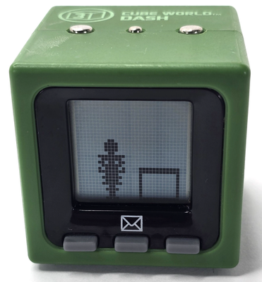 Radica Cube World-Lot Of 3-Cube World-Dash-Handy-2005-Sci Fi Mods