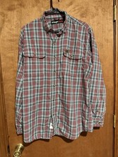 Wrangler RIGGS Workwear Men's L Red Gray Plaid Flannel Button-Up Shirt Long