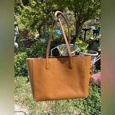 Tory Burch Perry Tote Tan Pebbled Leather Brown Pink Interior Gold Logo Bag