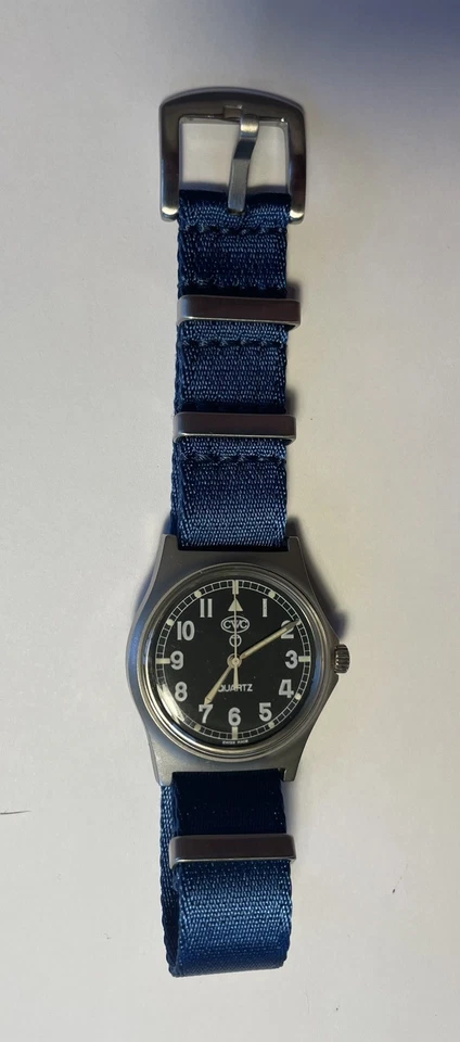 RELOJ PULSERA CWC G10 ROYAL NAVY CUARZO (1989) Foto 2 de 4