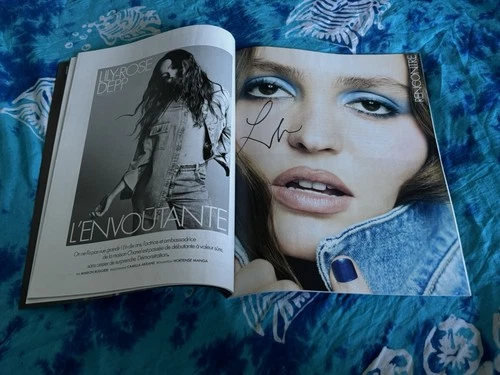 Magazine Dédicacé Autograph Lily-Rose Depp