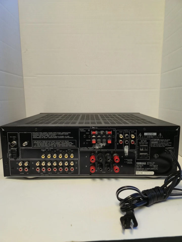 Yamaha Stereo Reciever RX-V590 - No Remote - Image 4 of 4