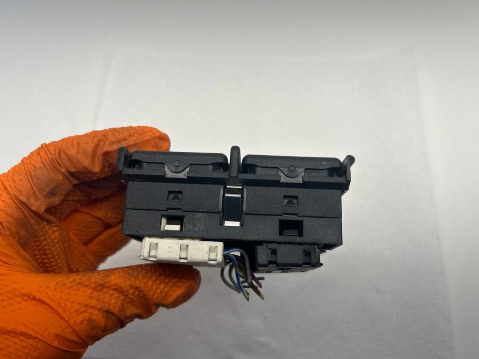 INTERRUPTOR VENTANA MAESTRO OEM 1986-87 88 89 90 91 92 93 94 95 BMW 735I 735IL 1379075 Foto 4 de 4