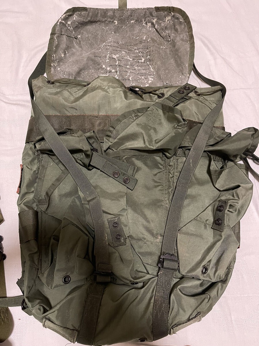 Genuine US military Medium Alice Pack OD green with Shoulder
