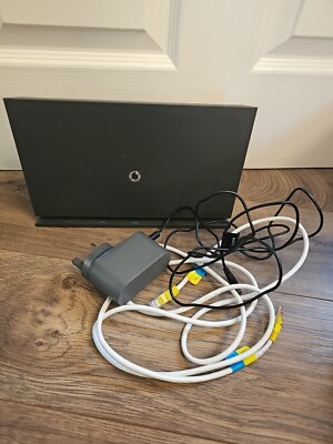 Vodafone 5GHz + 2.4GHz WIFI MODEL THG3000 Router USED