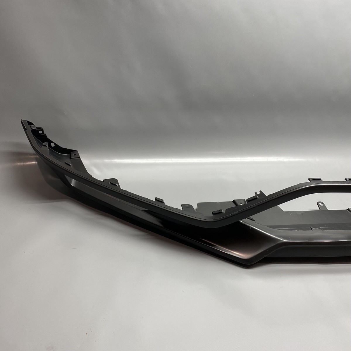 VOLVO XC90 FRONT BUMPER LOWER VALANCE 31663527 2016 2017 2018 2019