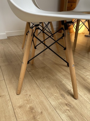 Eames Style Dining Table and 4 Chairs Mid Century Danish Interior design - Picture 12 of 17