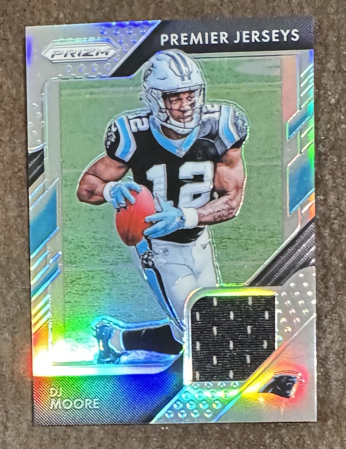 2018 Panini Prizm - Prizm Premier Jerseys D.J. Moore #PP-7 (MEM, RC)