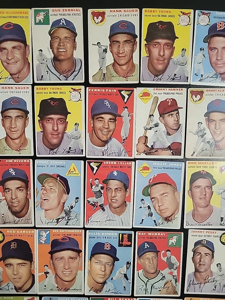 Lote de tarjetas de béisbol 1954 Topps - 31 diferentes - con Ted Kluszewski y Hoyt Wilhelm Foto 3 de 4