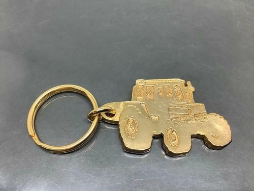 Vintage Keyring GARAGE GERARD PHILIBERT Keychain FARM TRACTOR Porte-Clés MATANE - Picture 1 of 10