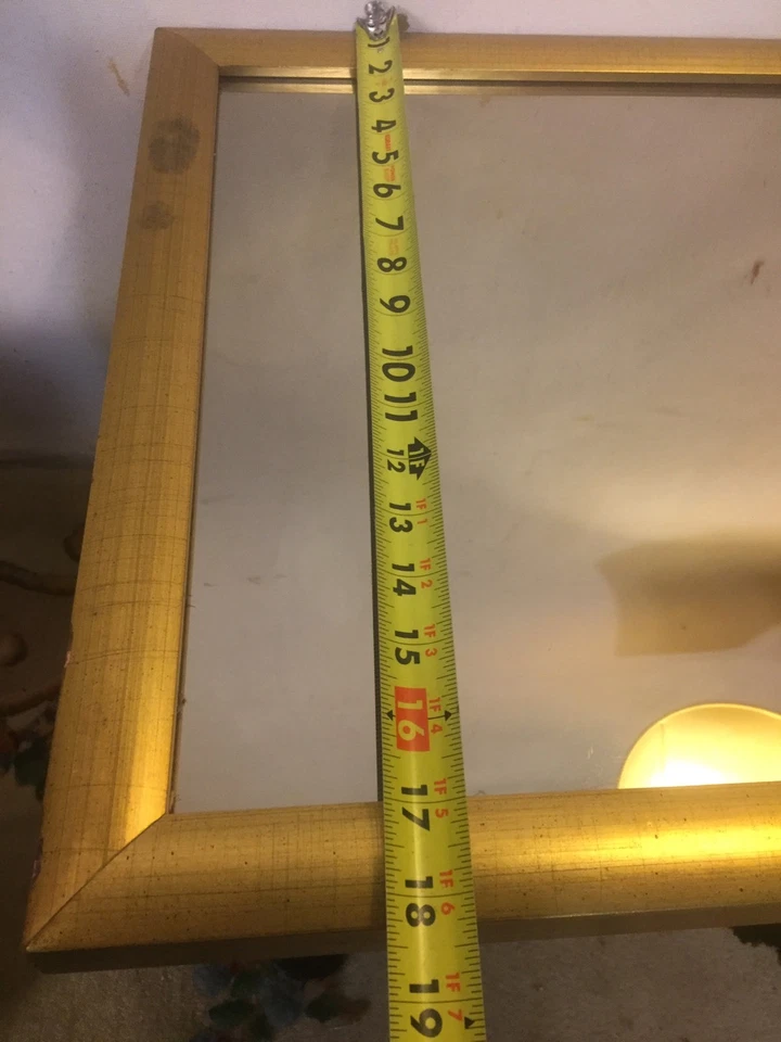 Mirror&2sconces Not Antique 18"x22",sconces17"x6",ships Door2door $69 MAKE OFFER - Image 4 of 4