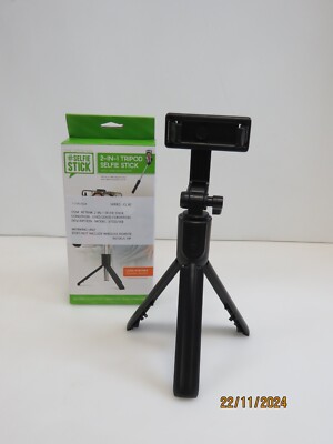 ReTrak - Retractable Folding Bluetooth Selfie Stick - Black [CL82]
