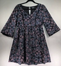 Lily Rose Womens Dress M Floral Feminine Momcore Everyday Basic Simple Neutral