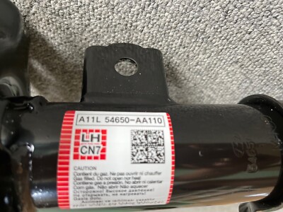 あっつん OEM 54650-AAAA0/AA110 Suspension Struts Front/Left for