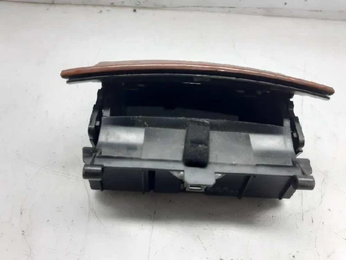 A2036805250 Cenicero para MERCEDES-BENZ CLASE C (BM 203) FAMILIAR 2003 4693806 - Imagen 2 de 9