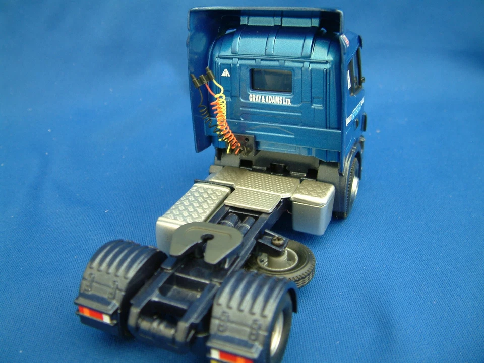 CORGI CC12220 - GRAY AND ADAMS - SCANIA 4 SERIES CAB ONLY - NEW - Image 3 of 4