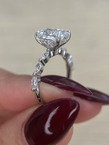 IGI Diamond Engagement Ring VVS2 E Radiant 2.50 Carat Lab Created CVD Best Price - Picture 3 of 5