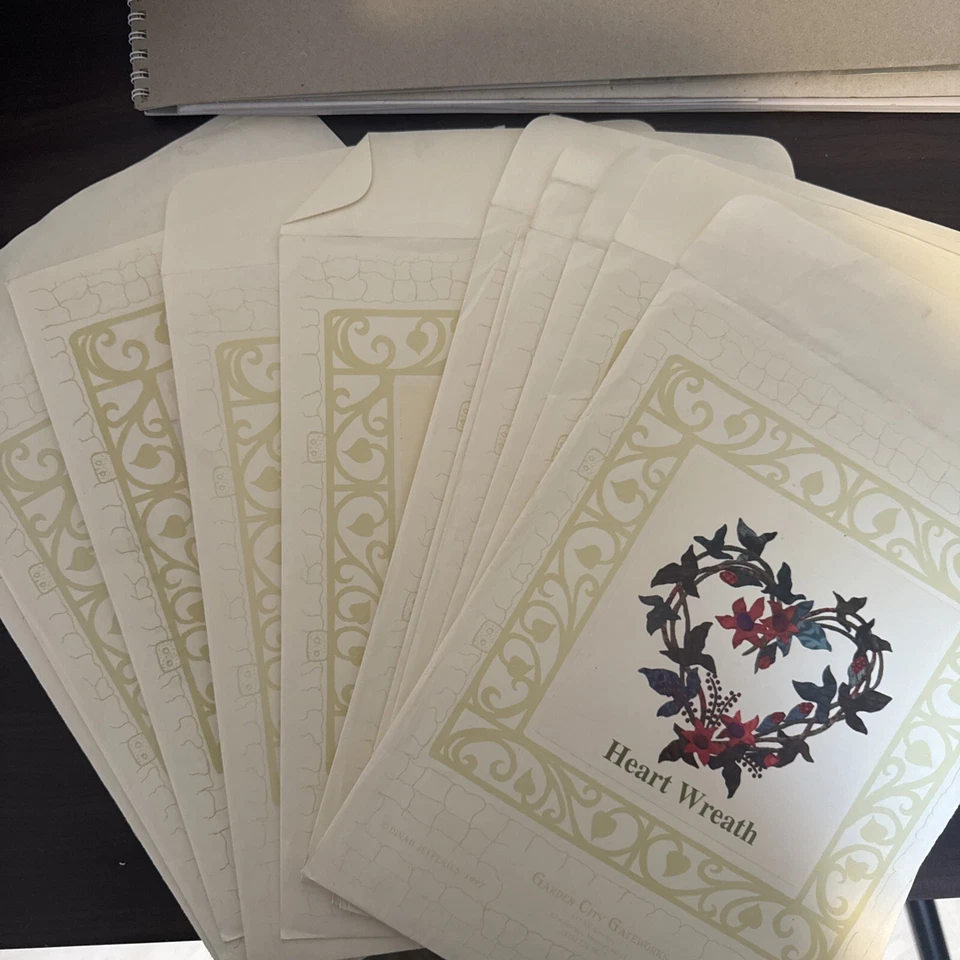 11x Vintage Dinah Jeffries 1997 Garden City Gateworks Appliqué Patterns. - Image 2 of 4