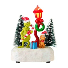 *GRINCH VILLAGE ILLUMINATED LAMPPOST* NEW! IN BOX LIGHTS UP Seuss FAST SHIP! 56