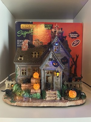 Lemax Halloween Spookytown Haus mit Sound und Beleuchtung