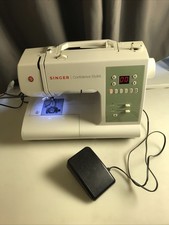 Singer #7467 Electronic Sewing Machine Confid...