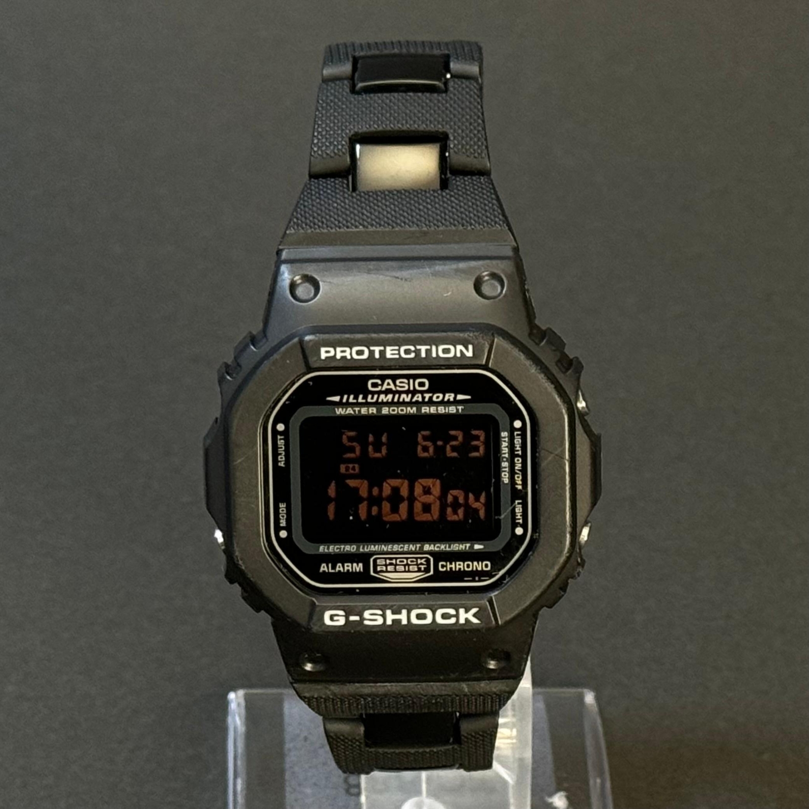 G Shock Dw 5600 Foxfire 新品未使用CASIO G-SHOCK DW-5600E-1 FOX FIRE