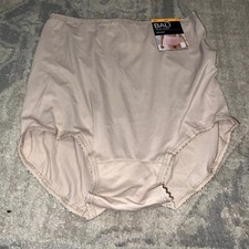 BALI SKIMP SKAMP PANTY UNDERWEAR BEIGE SIZE LARGE 7 Womens New