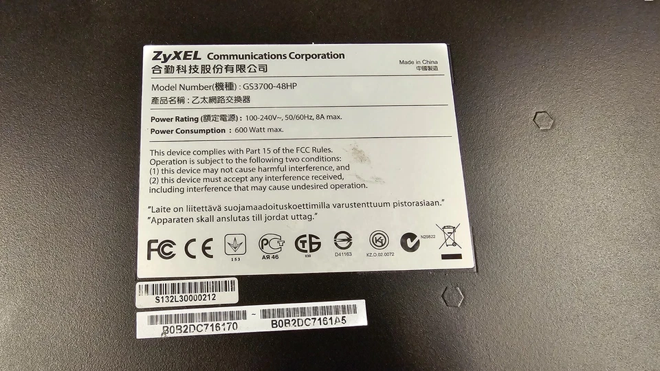 ZyXEL GS3700-48HP Enterprise 48 Port POE Switch 1000W POE Budget Working SFP - Image 4 of 4