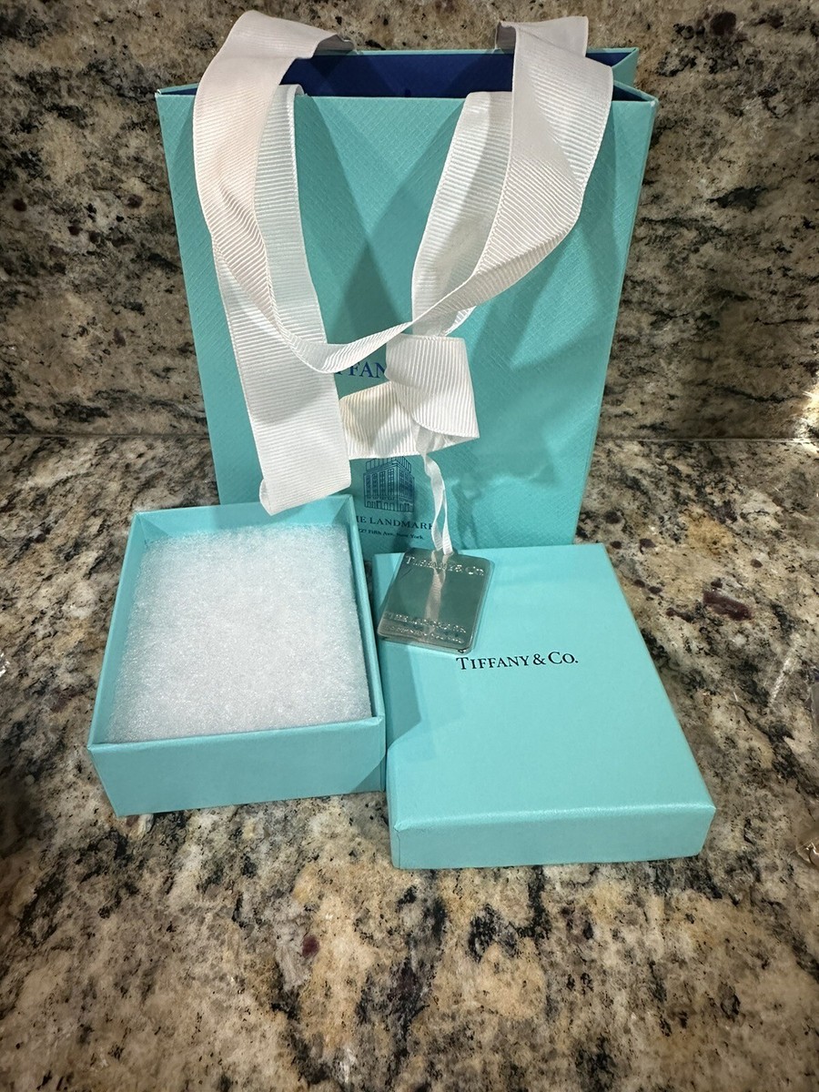 Tiffany & Co Fifth Ave Landmark Flagship VIP Shopping Bag Charm